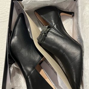 27 Edit Black Booties